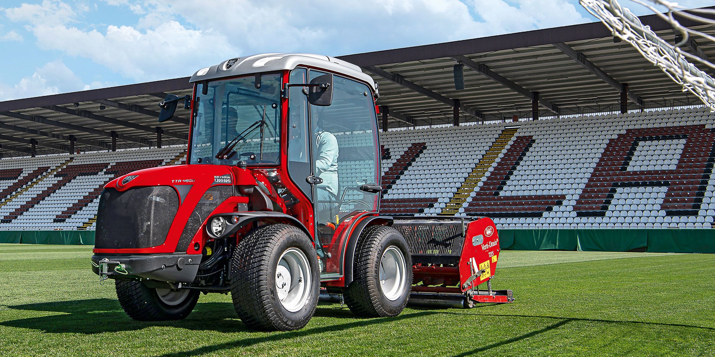 Antonio Carraro TTR 4400 II, isodiametric reversible tractor with hydrostatic transmission